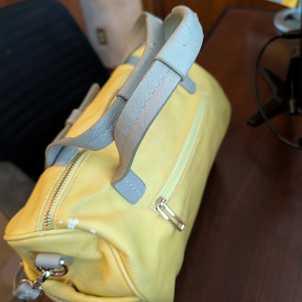 Handbag - Picture 2 of 2